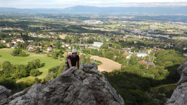 guide grande voie d'initiation escalade Genève salève